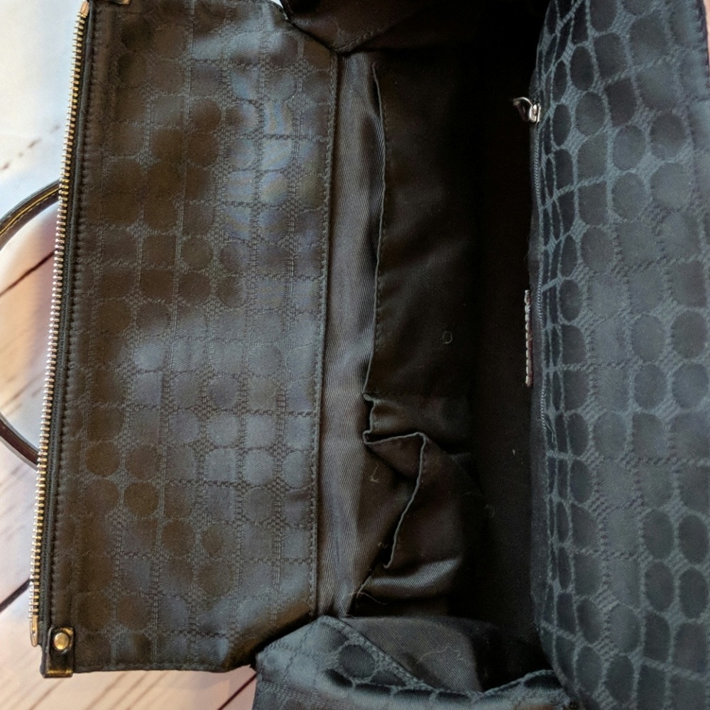Kate Spade Handbag - Picture 6 of 8